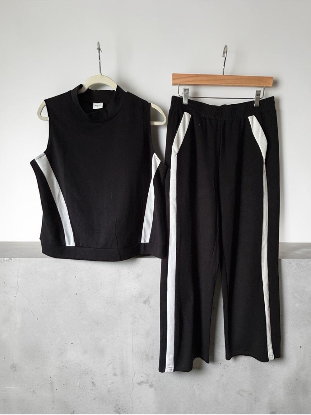 Sleeveless Black Jumpsuit with White Side Stripes - Picture 2 of 5
